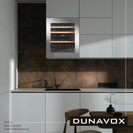 Dunavox DAV-32.81DSS.TO